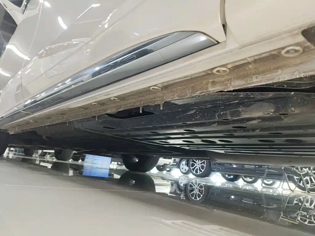 Buick Century 2025 2025 2.0T 7-Seater World Edition