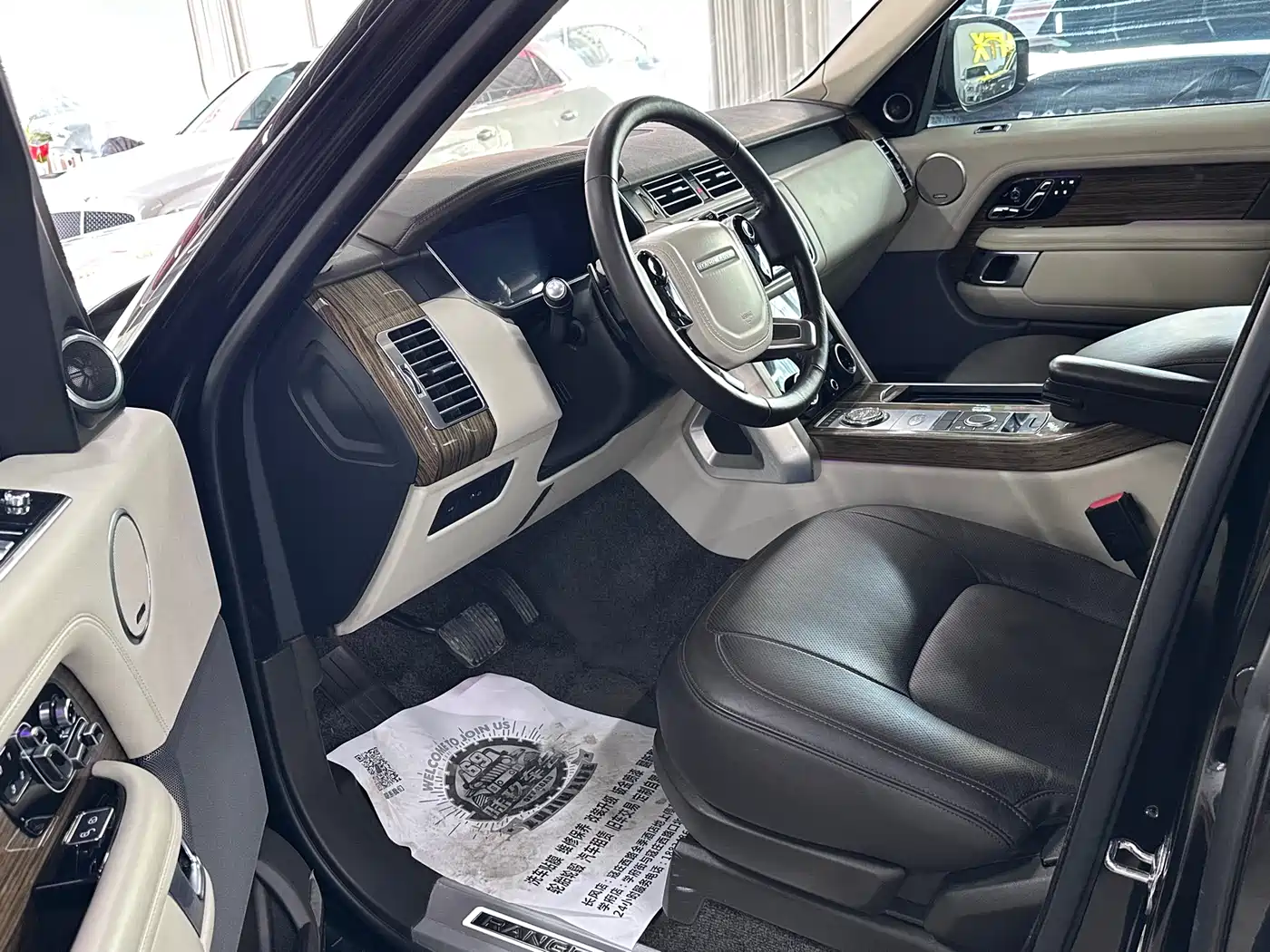 Land Rover Range Rover 2019 3.0 SC V6 Prestige Genesis Extended Edition фото 3