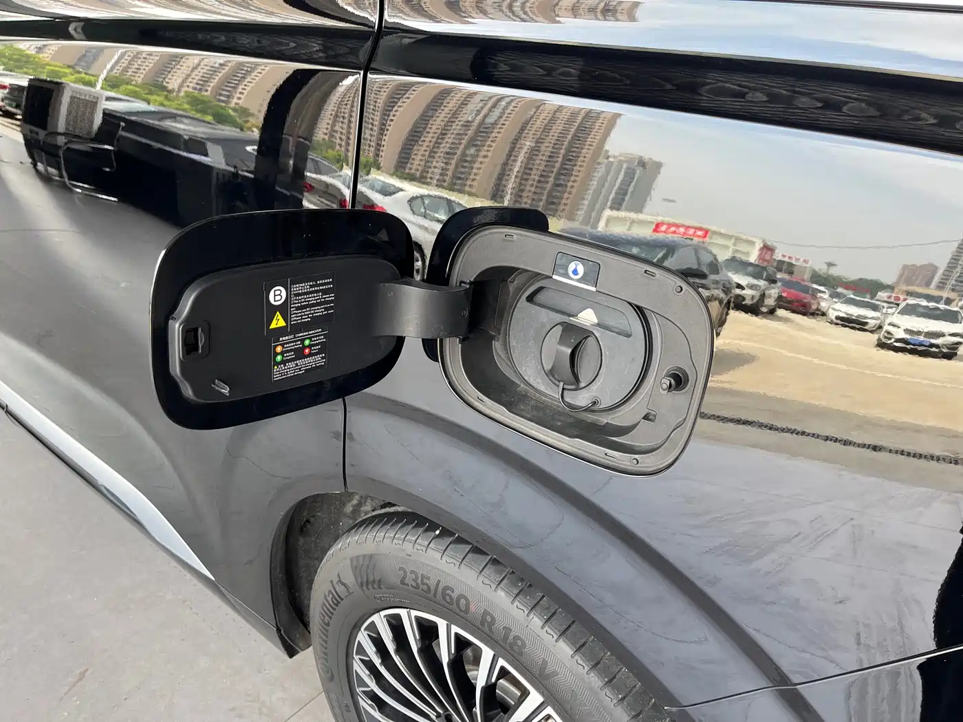 Denza D9 2026 2025 EV Smart Drive Edition 600 AWD Luxury