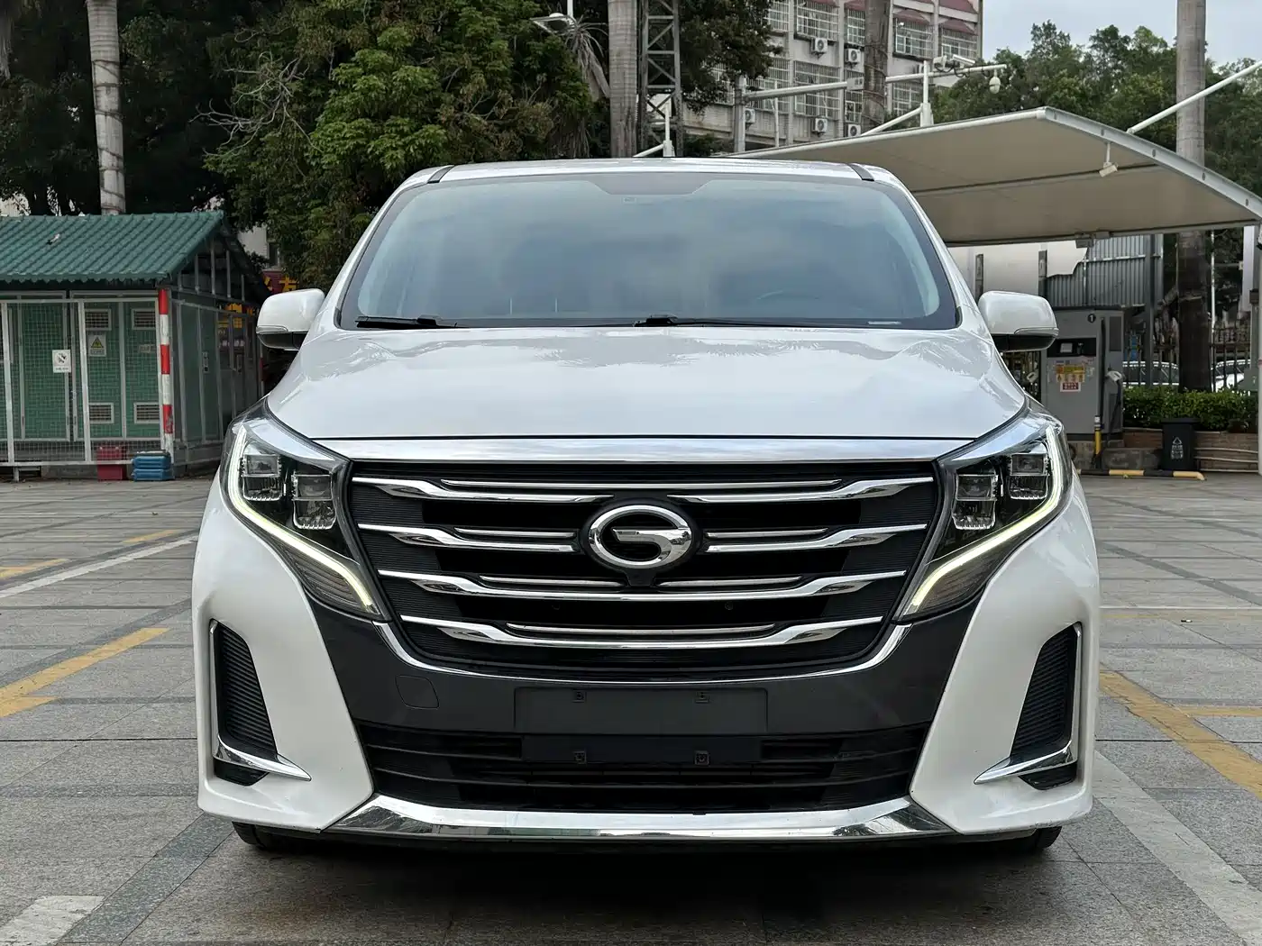 GAC Trumpchi Trumpchi M8 2020 Pilot 390T Premium Edition фото 2