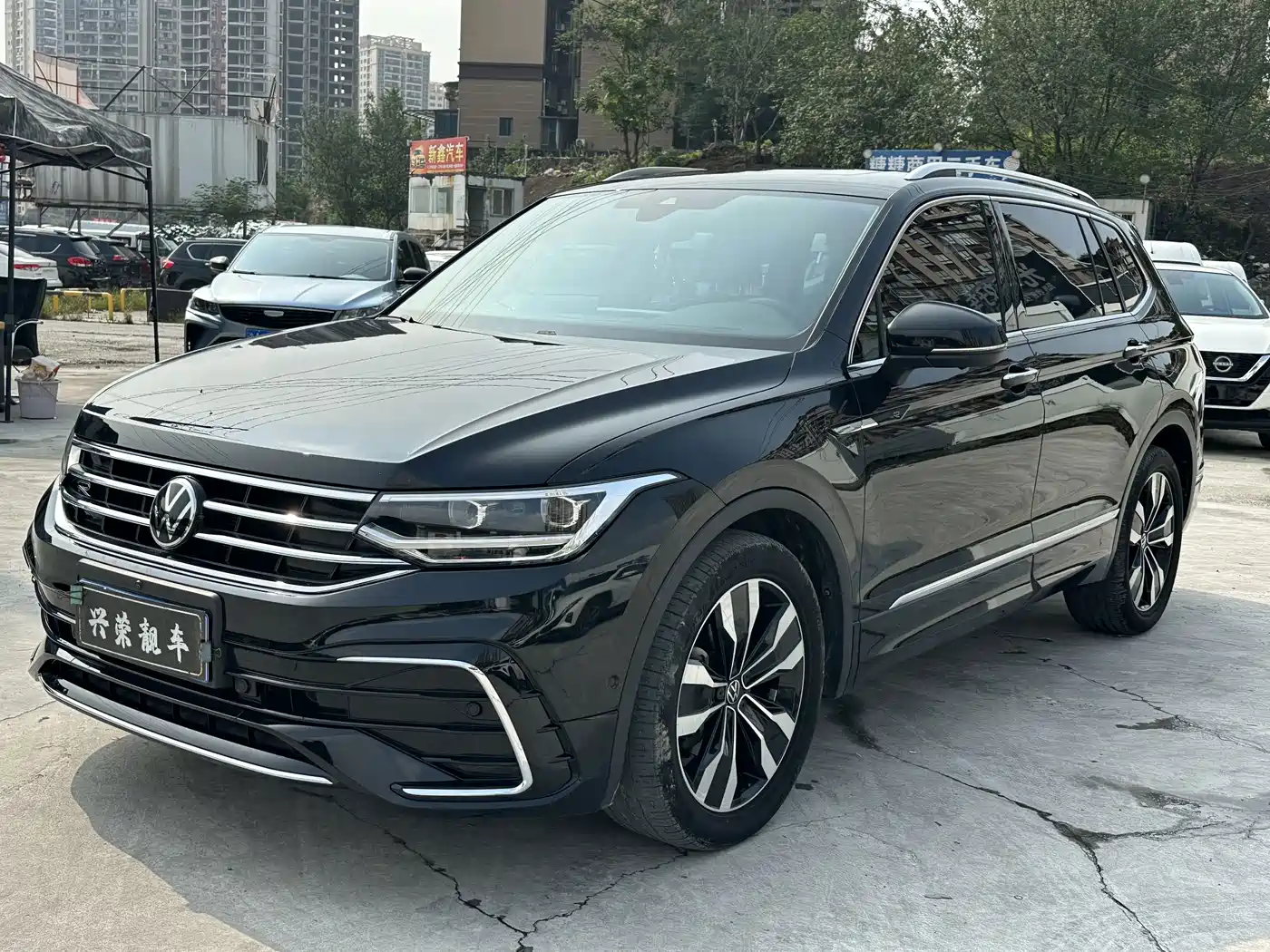 Volkswagen Tiguan L 2022 330TSI Auto 2WD R-Line Premium Edition
