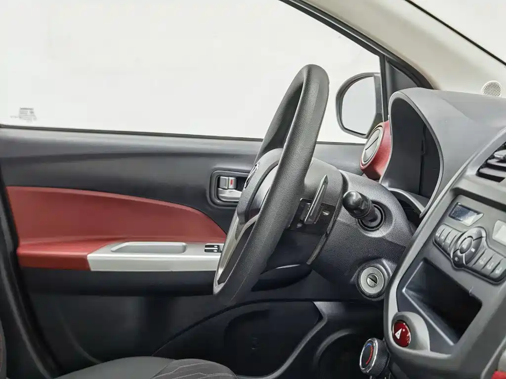 Changan Benben 2019 2015 1.4L IMT Luxury (China V)