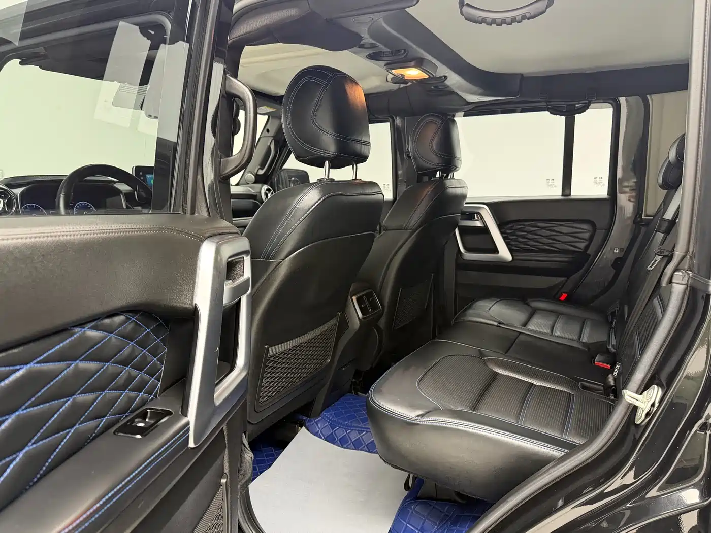 BAIC ORV Beijing Offroad BJ40 2023 2.0T Auto 4WD Urban Hunter Knight Edition фото 15