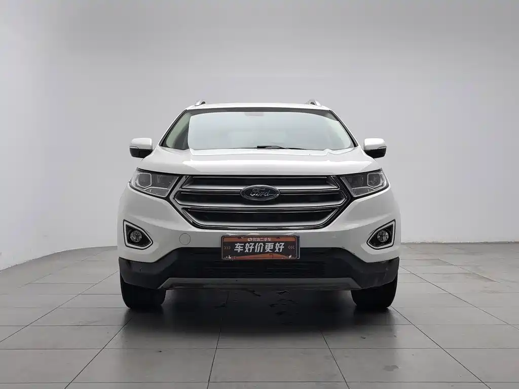 Фото 3 - Ford Edge