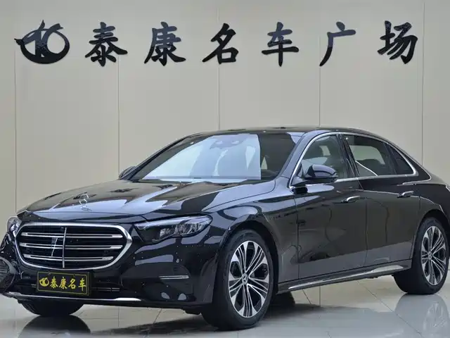 MERCEDES-BENZ E CLASS