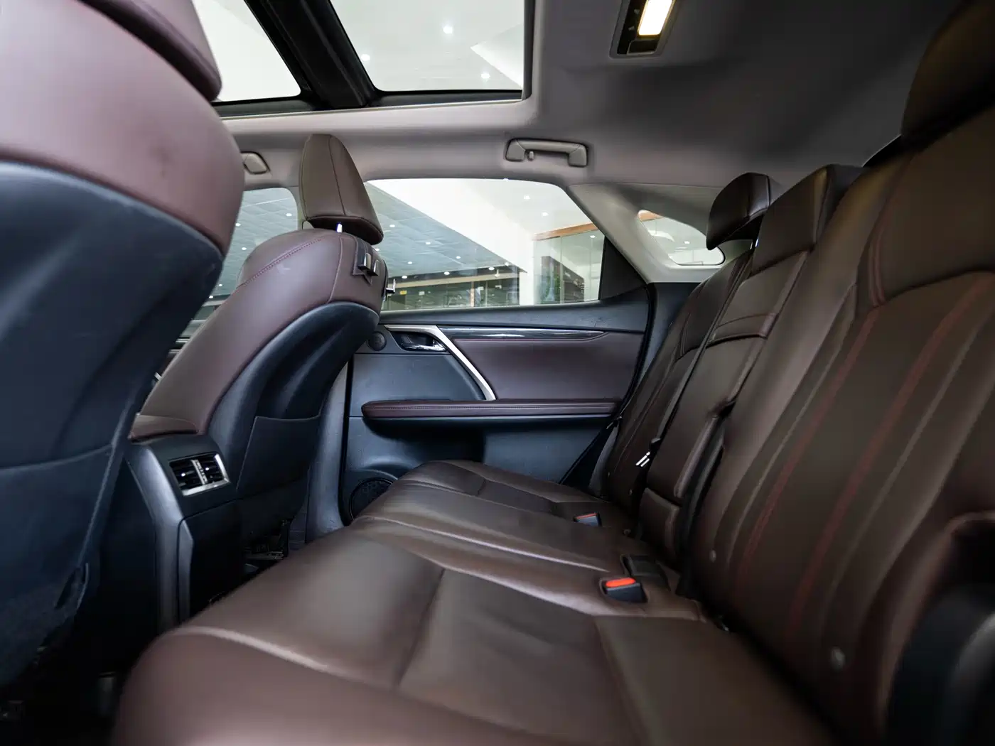 Lexus RX 2020 Facelift 300 AWD Elegance Edition фото 11
