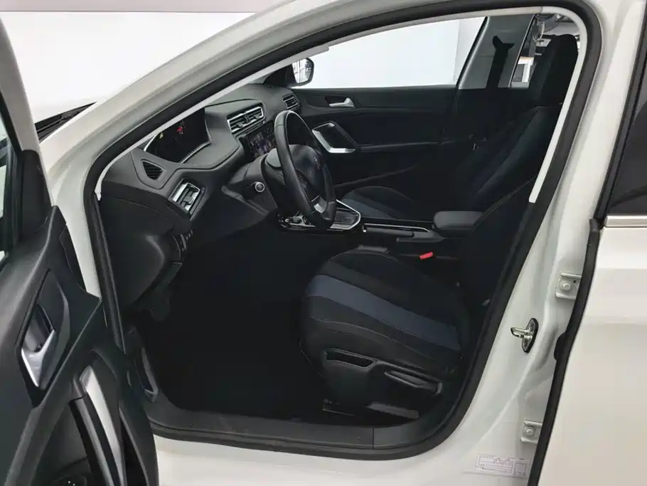 Peugeot 308 2018 2018 1.6L Auto Luxury Edition