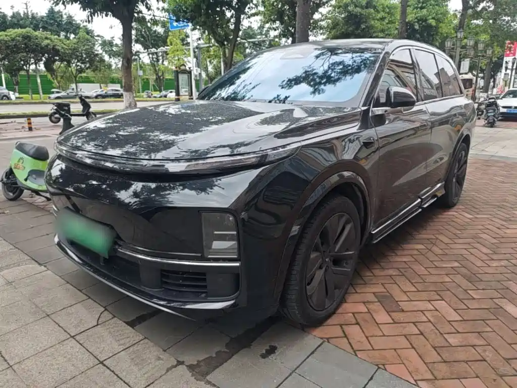 Li Auto Li L8 2023 — пригон из Китая