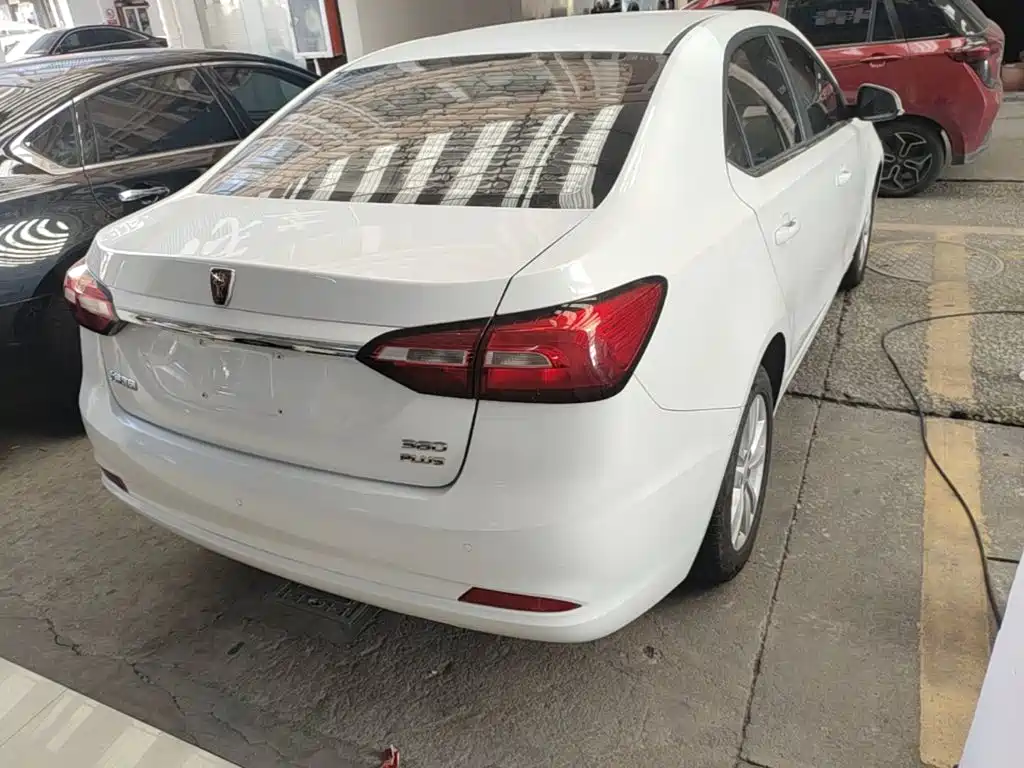 Photo 7 - Roewe 360