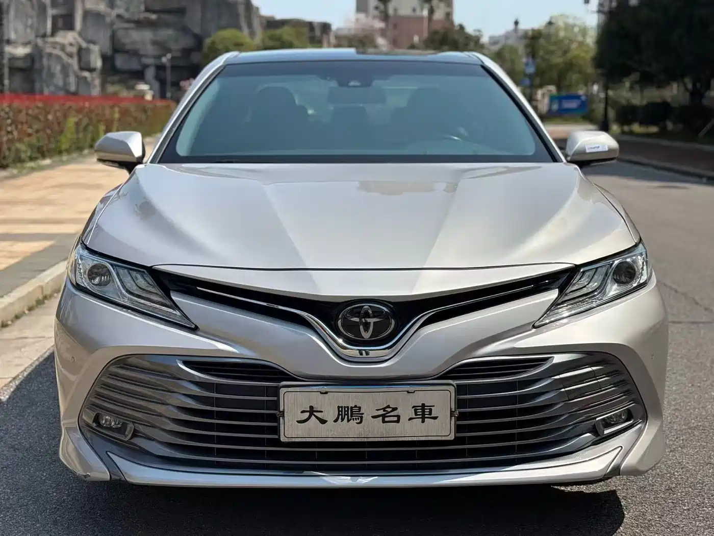 TOYOTA CAMRY