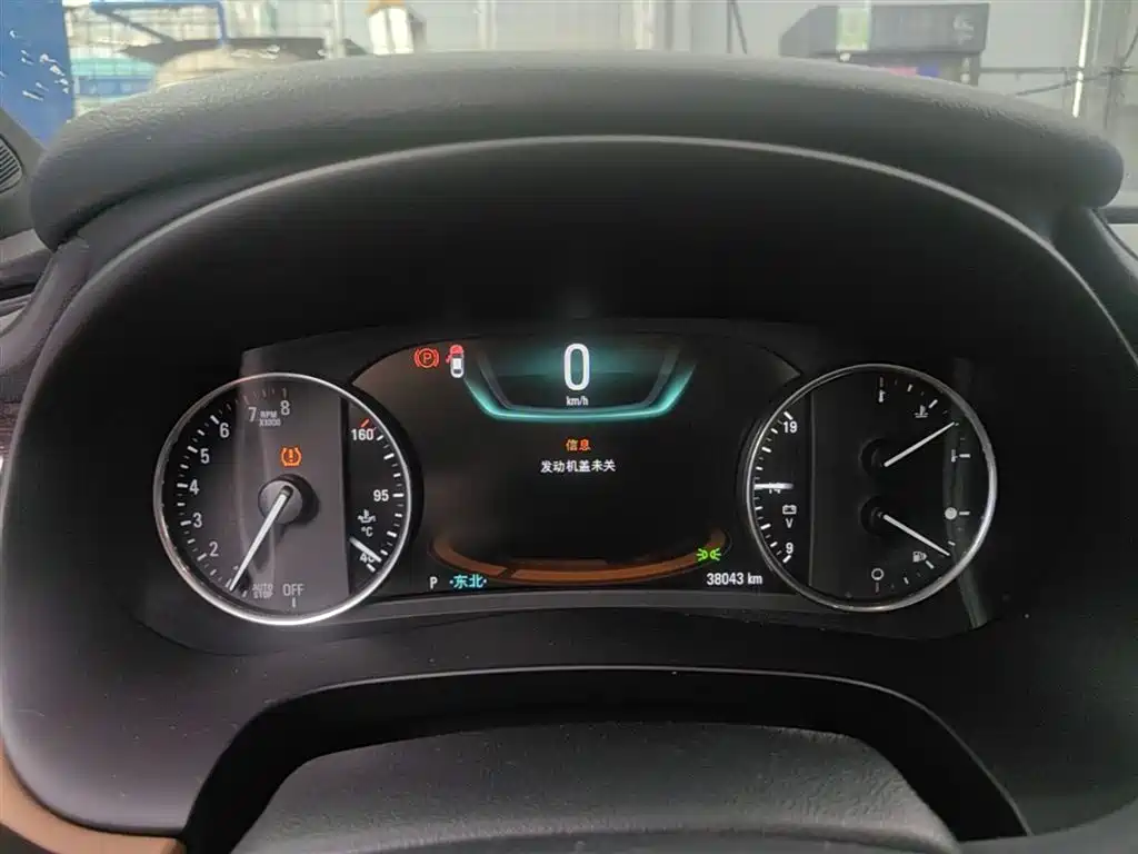 Buick LaCrosse 2016 Model 28T Luxury фото 12