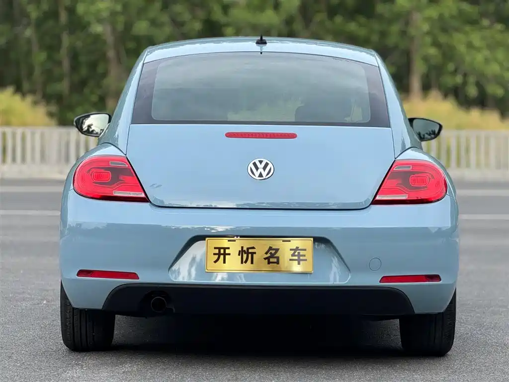 Volkswagen Beetle 2015 180TSI фото 4