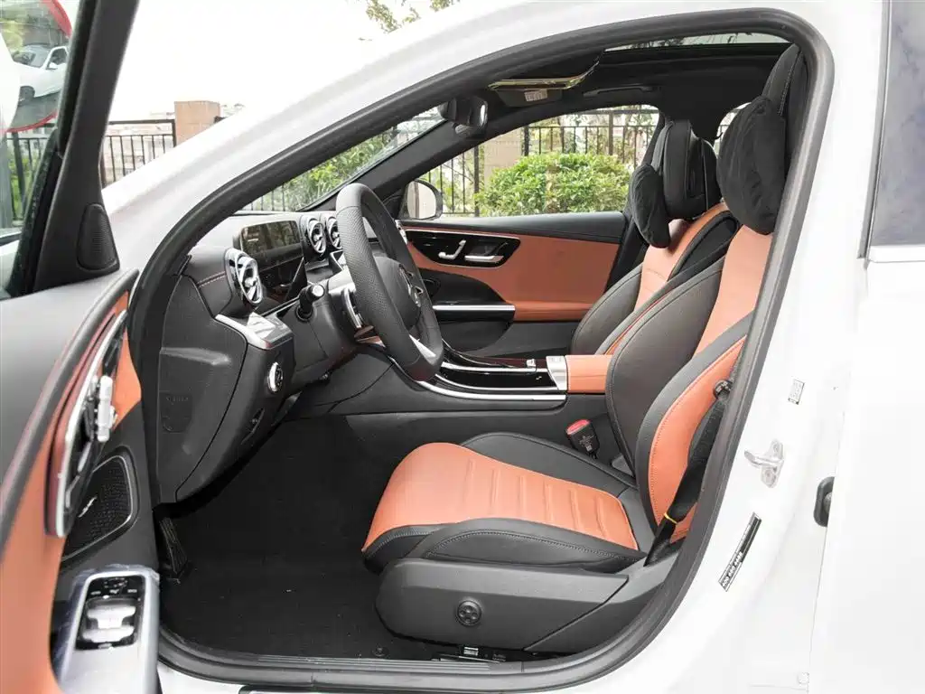 Mercedes-Benz C-Class 2024 Second Facelift C 260 L Sport фото 2