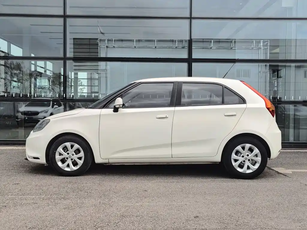 MG 3 2015 2014 1.5L AMT Luxury Edition