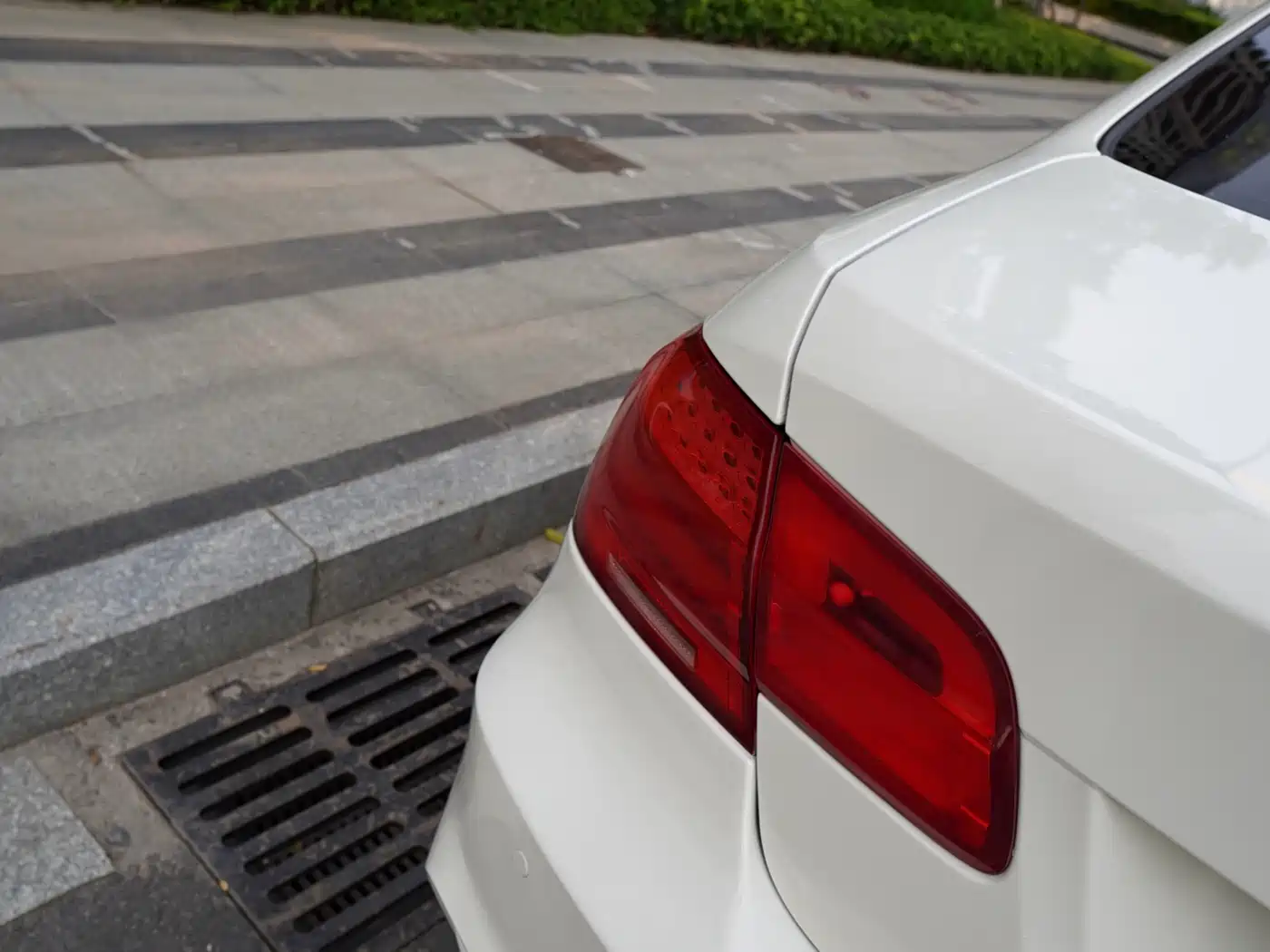 BMW 3 Series (Import) 2013 2011 320i Coupe