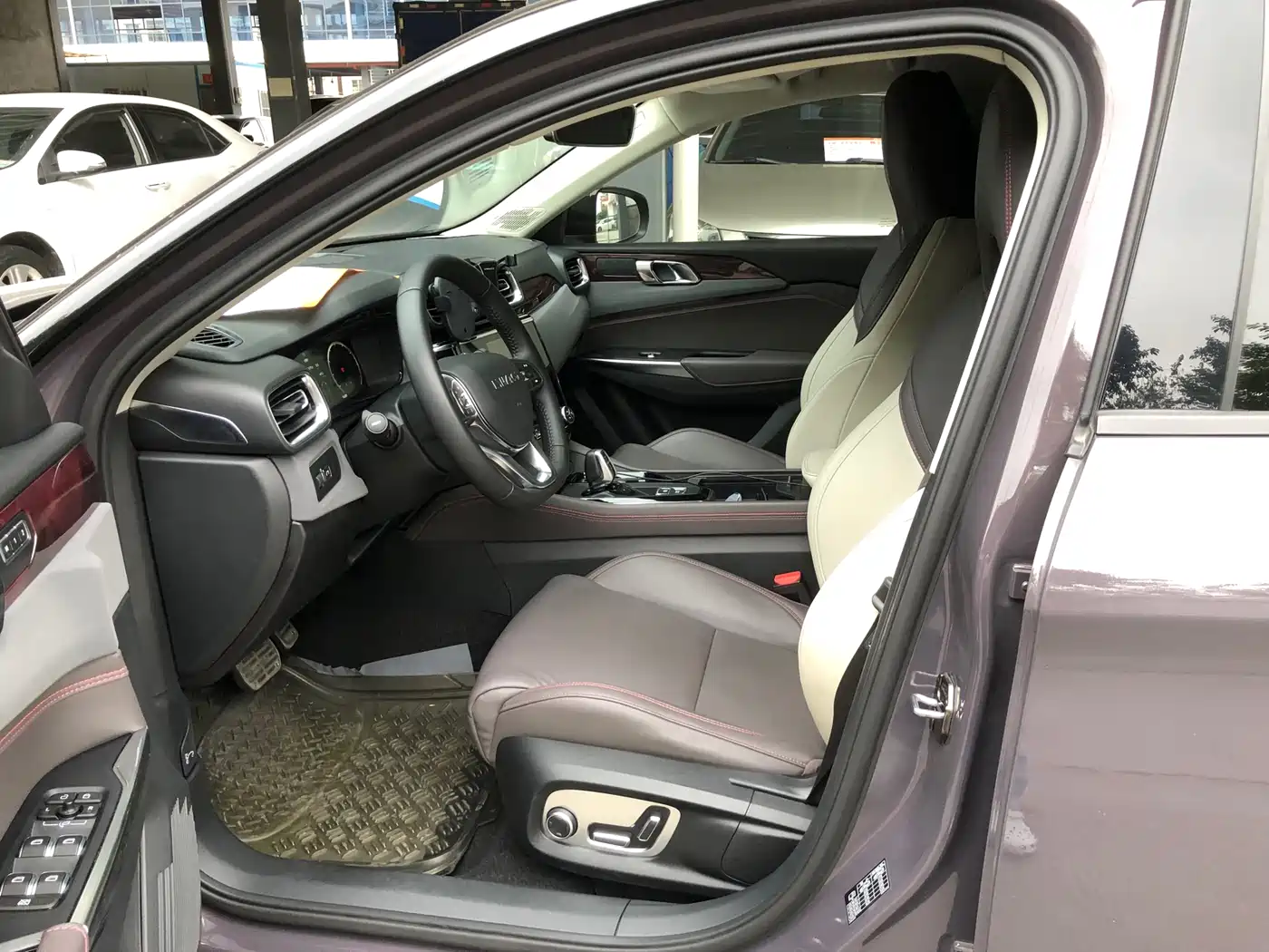 Lynk & Co 02 2019 1.5T DCT 2WD Shine Pro Edition China VI фото 9