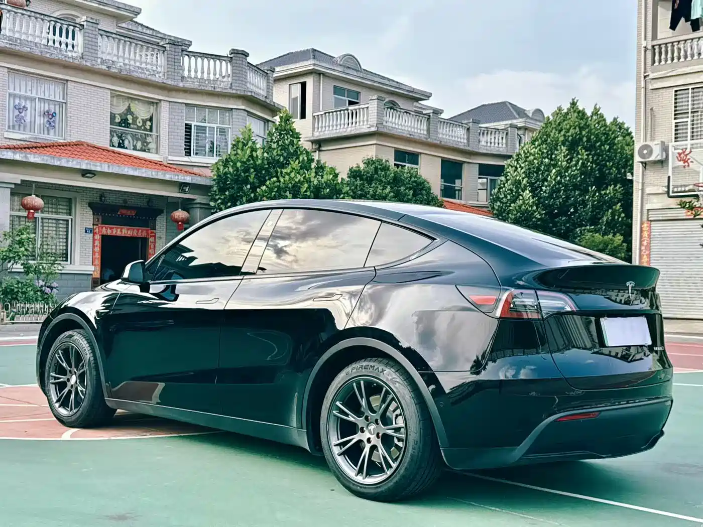 Фото 9 - Tesla Model Y
