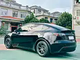 Photo 9 - Tesla Model Y