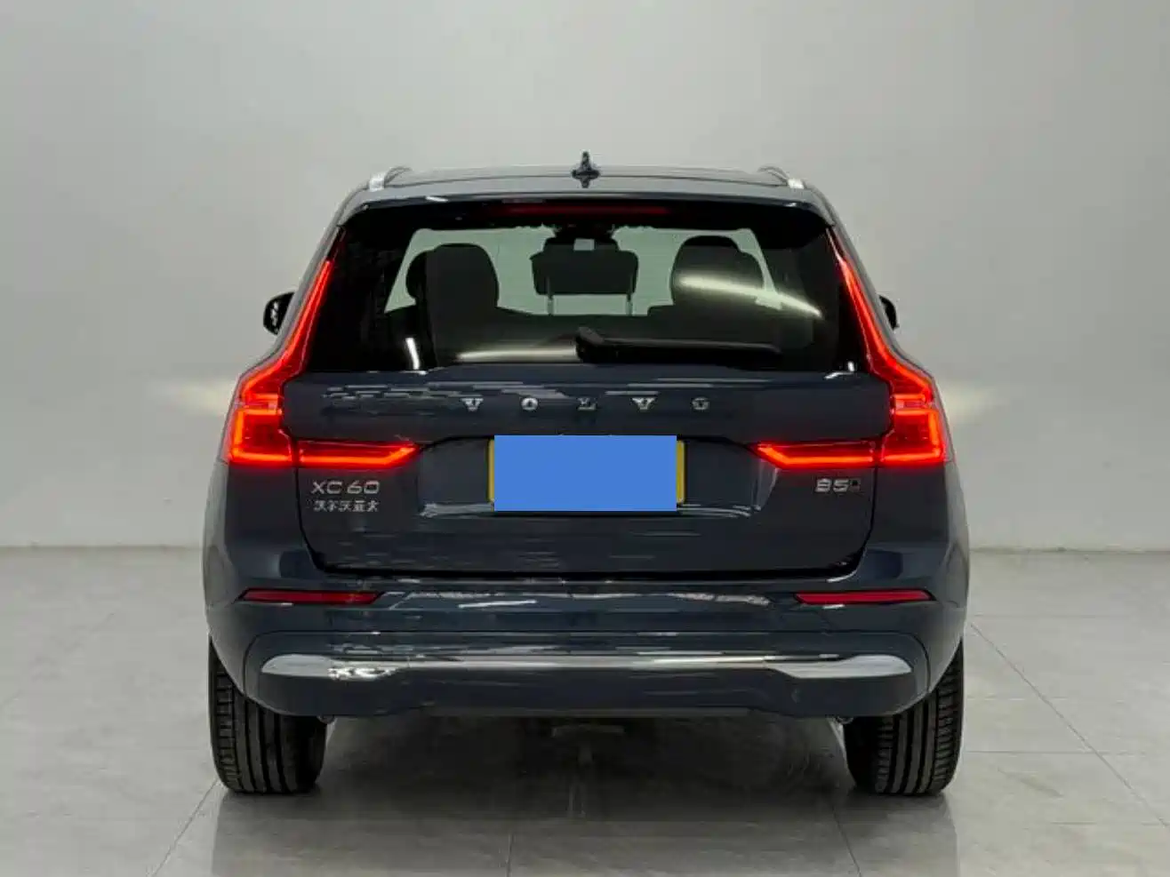 Фото 6 - Volvo XC60