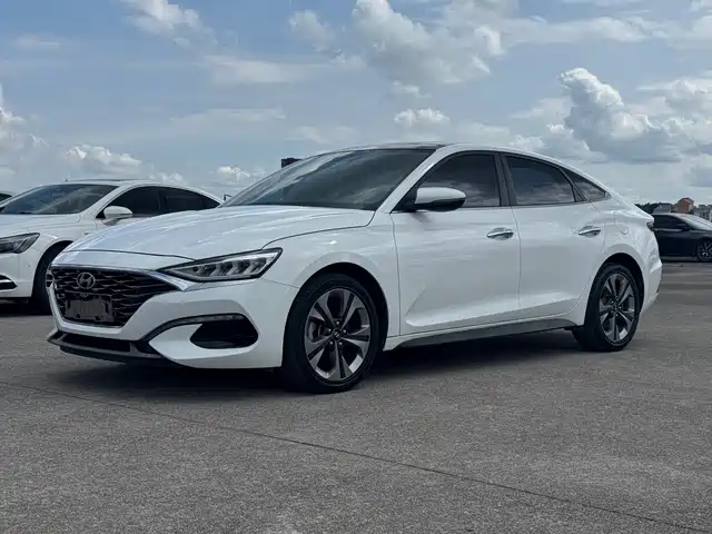 Hyundai Fista 2019 280TGDi Sport Edition China VI