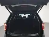 Photo 16 - Ford Explorer (Import)