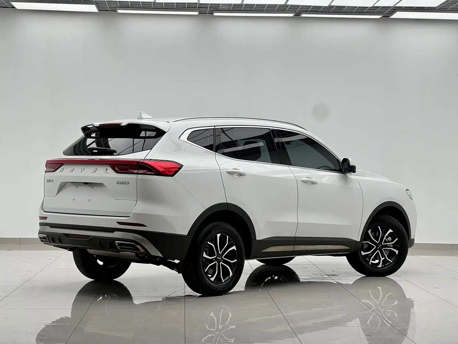 Фото 14 - Haval H6