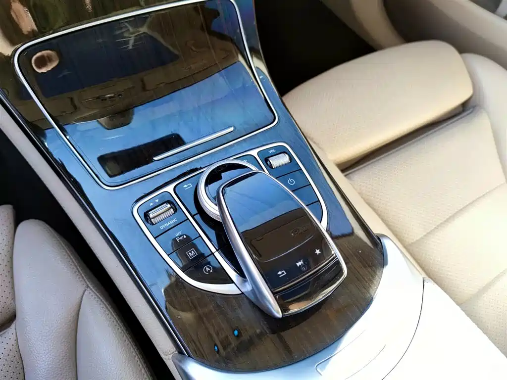 Mercedes-Benz GLC 2019 GLC 260 L 4MATIC Dynamic фото 14
