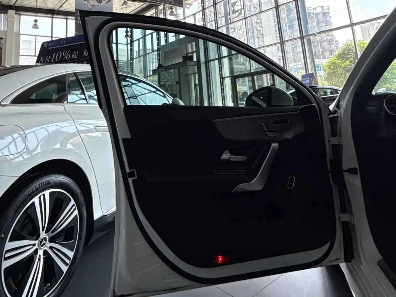 Mercedes-Benz A-Class 2024 Facelift A 200 L Fashion фото 8