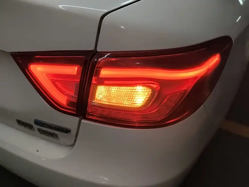Besturn B30EV 2019 2019 EV400