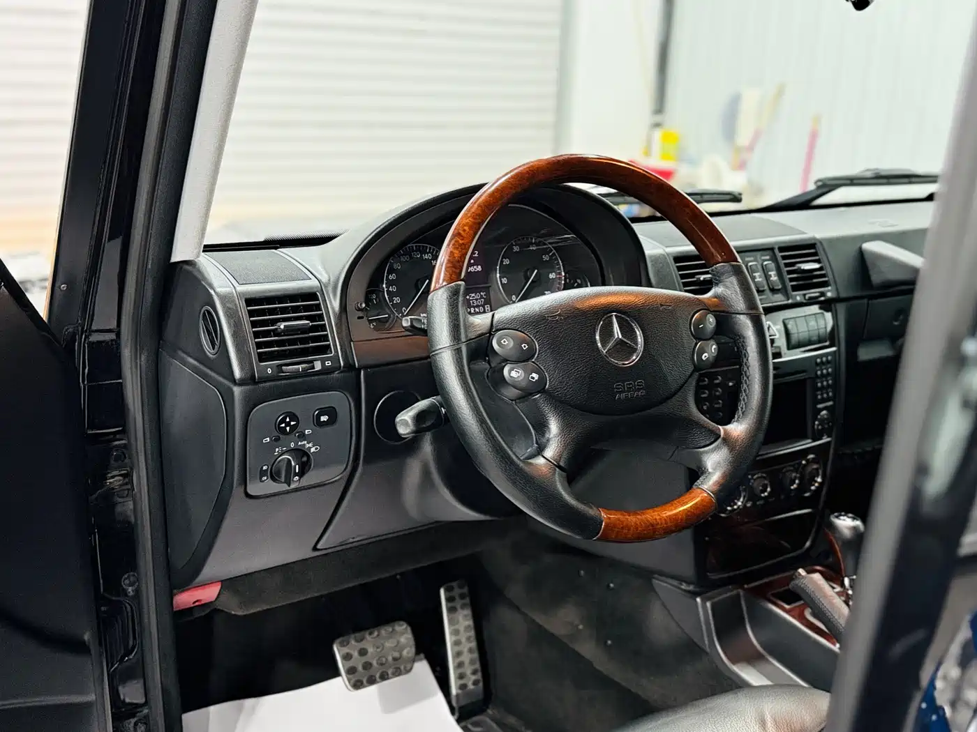 Mercedes-Benz G-Class 2011 2010 G 500
