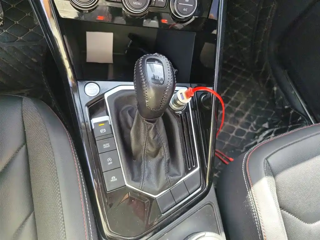 Volkswagen Tayron 2019 330TSI 2WD Luxury China VI фото 7