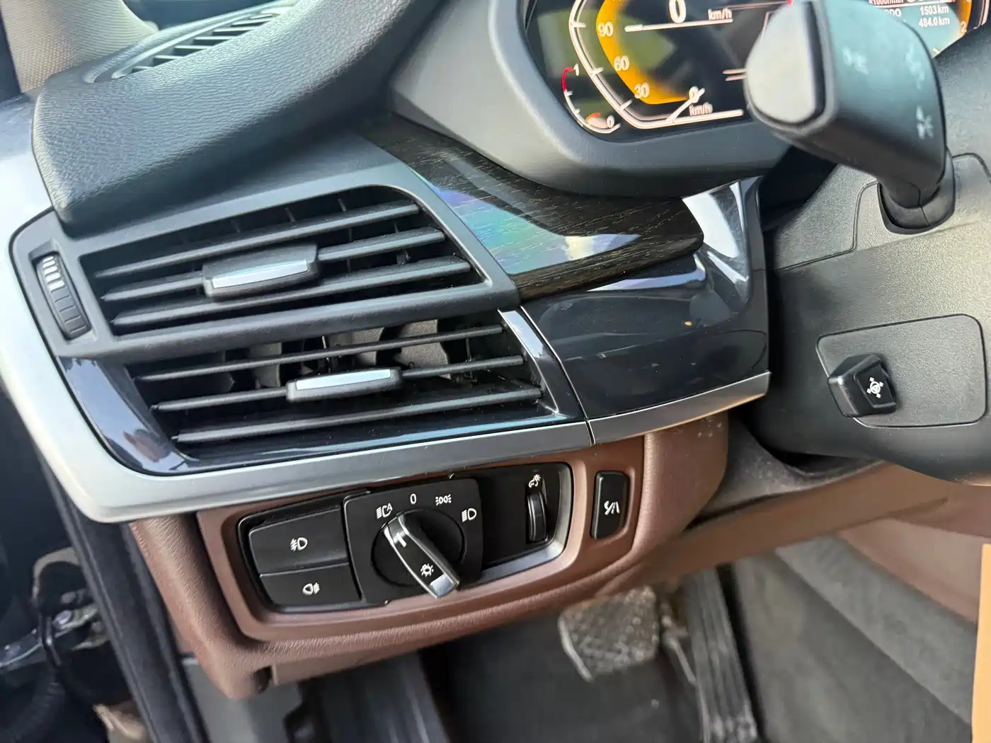 BMW X5 (Import) 2014 xDrive35i Leading фото 22