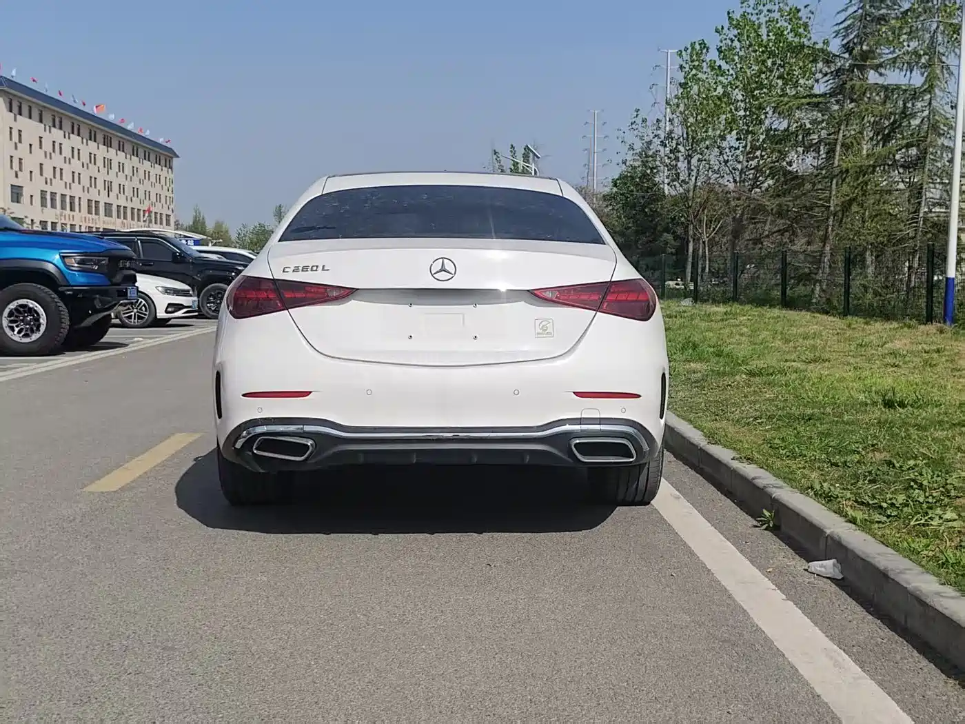 Mercedes-Benz C-Class 2024 C 260 L Sport фото 8