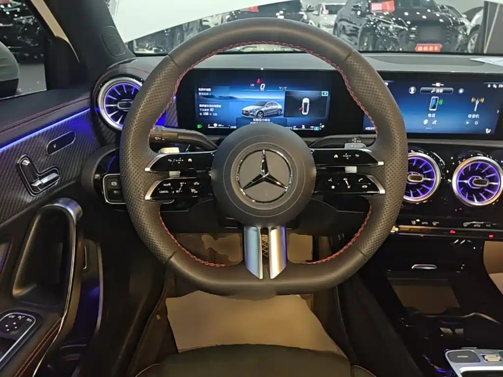 Photo 7 - Mercedes-Benz A-Class