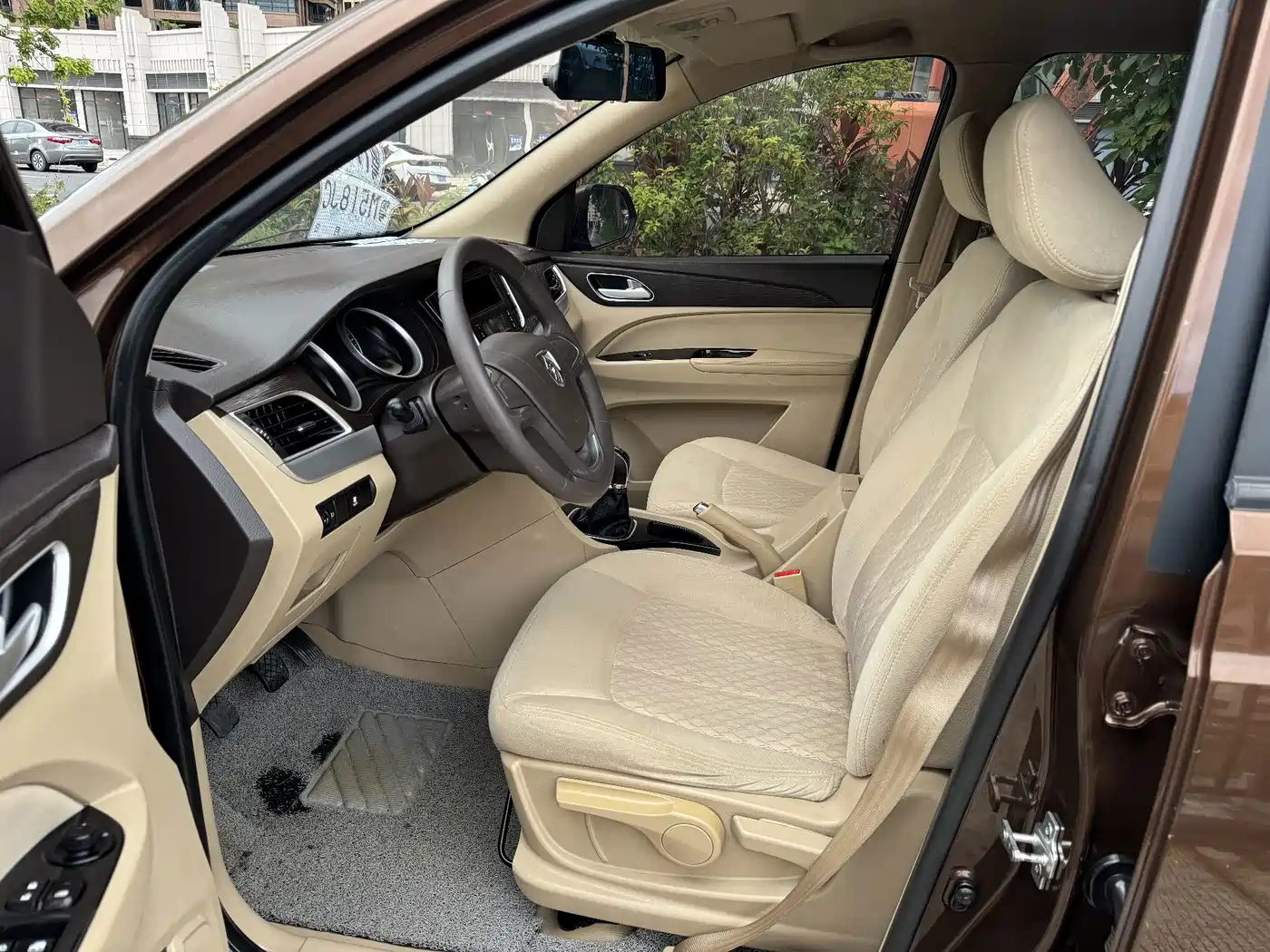 Фото 5 - Baojun 730