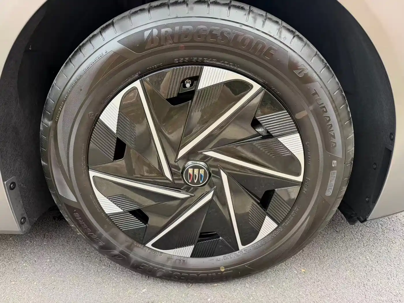 Buick Zhijing Shijia 2026 2026 Model PHEV Base Version