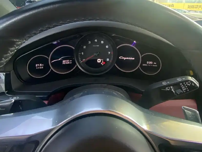 Porsche Cayenne 2019 Cayenne 3.0T фото 9
