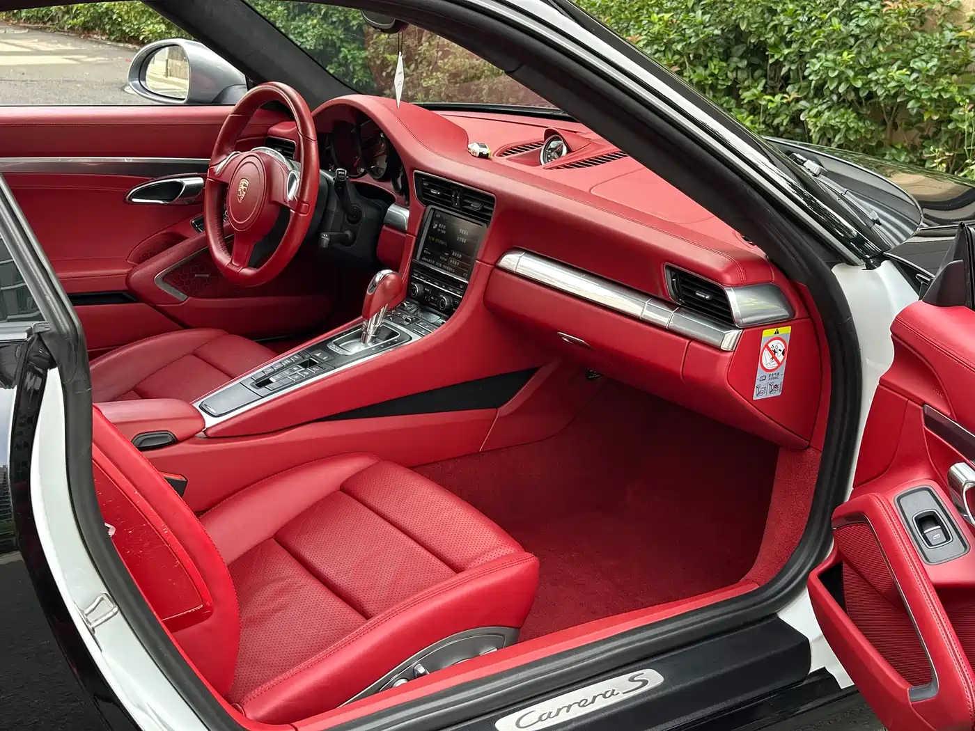 Porsche 911 2012 Carrera S 3.8L фото 13
