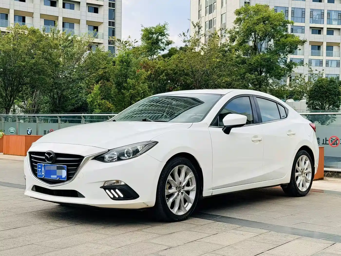 Mazda Mazda 3 2014 2014 Sedan 2.0L Automatic Sport