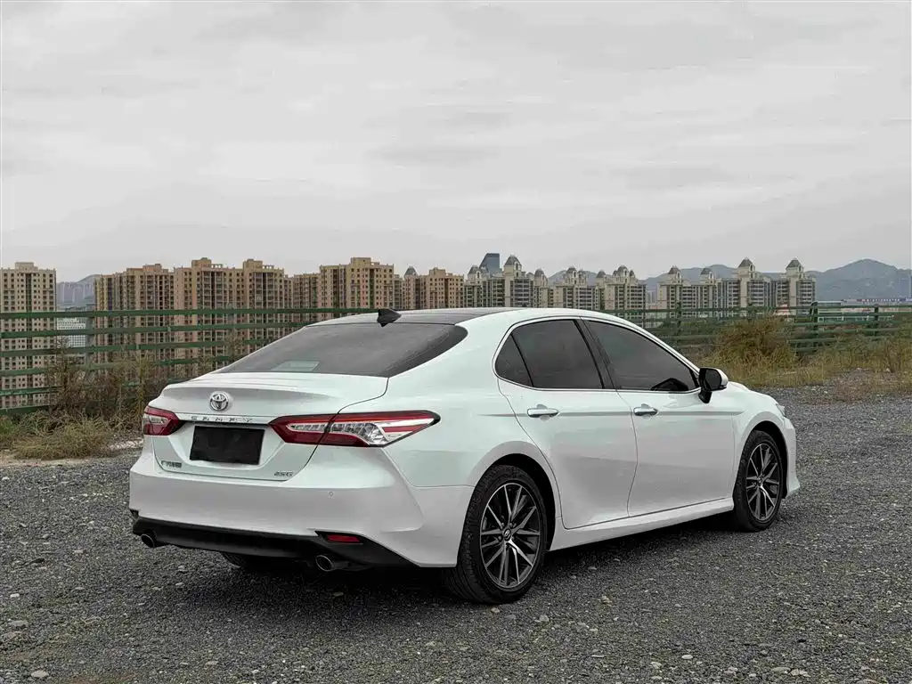 Toyota Camry 2022 2021 2.5G Luxury Edition
