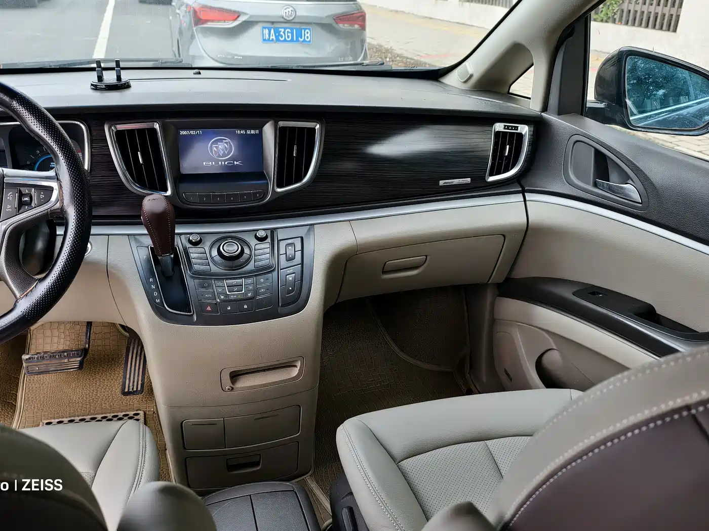 Buick GL8 2012 2011 3.0L XT Luxury Business Flagship