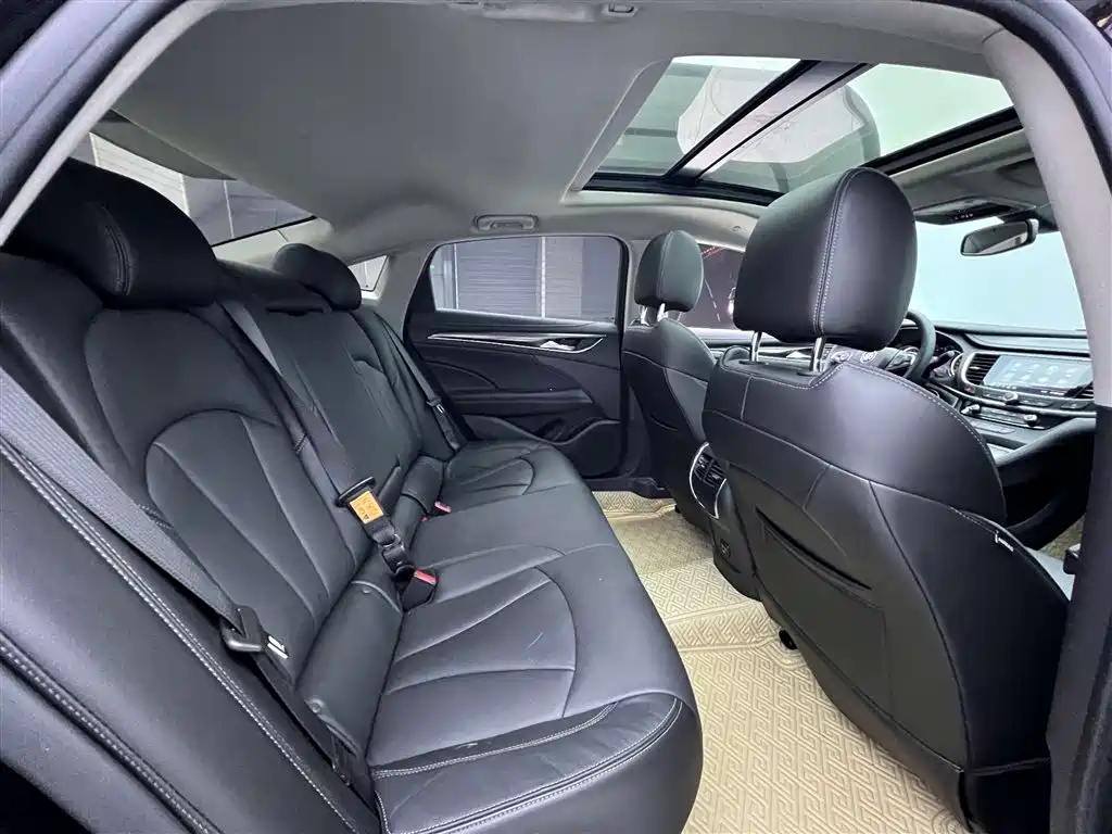 Buick LaCrosse 2022 652T Luxury фото 21