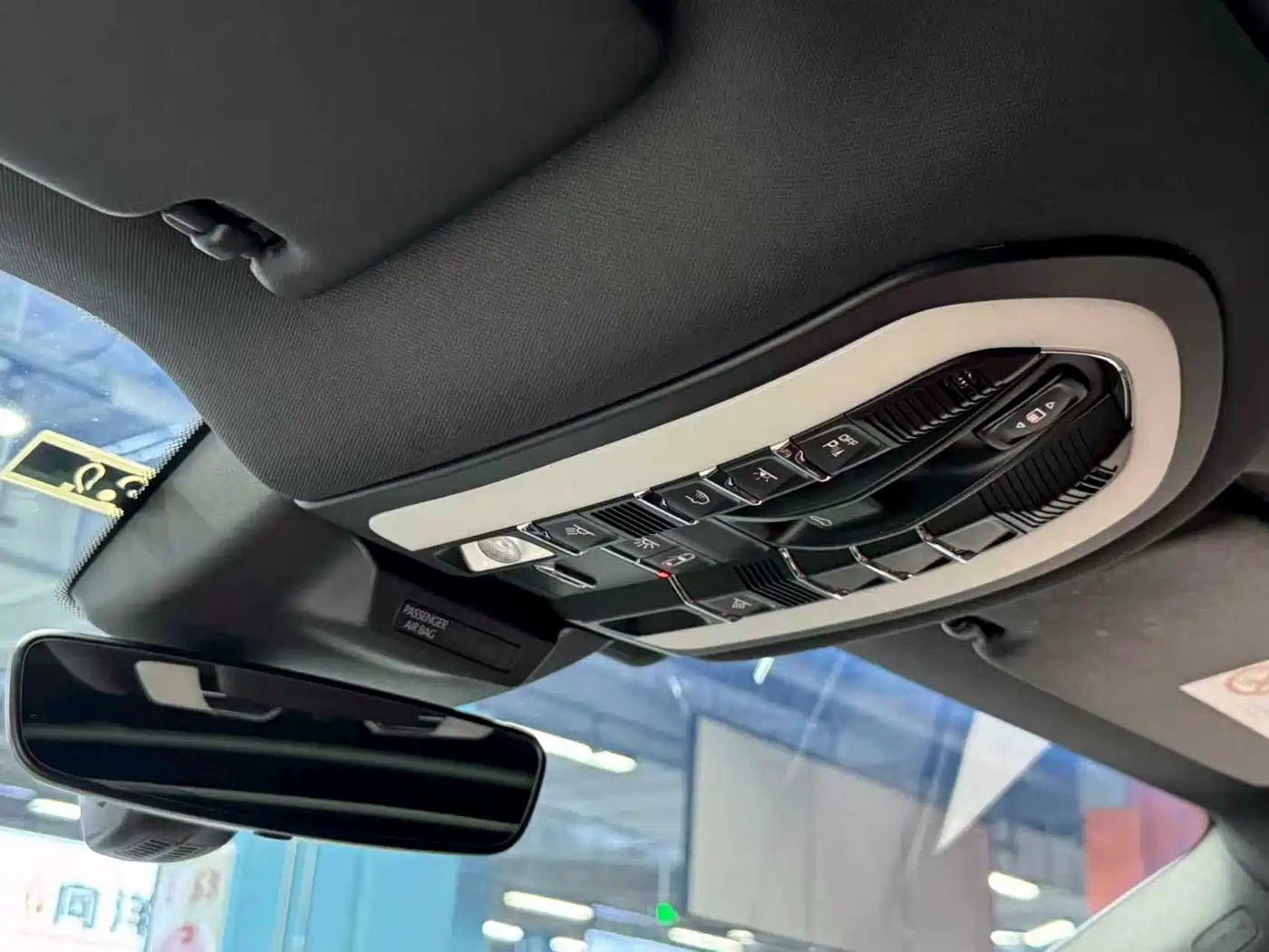 Porsche Macan 2023 Macan 2.0T фото 25