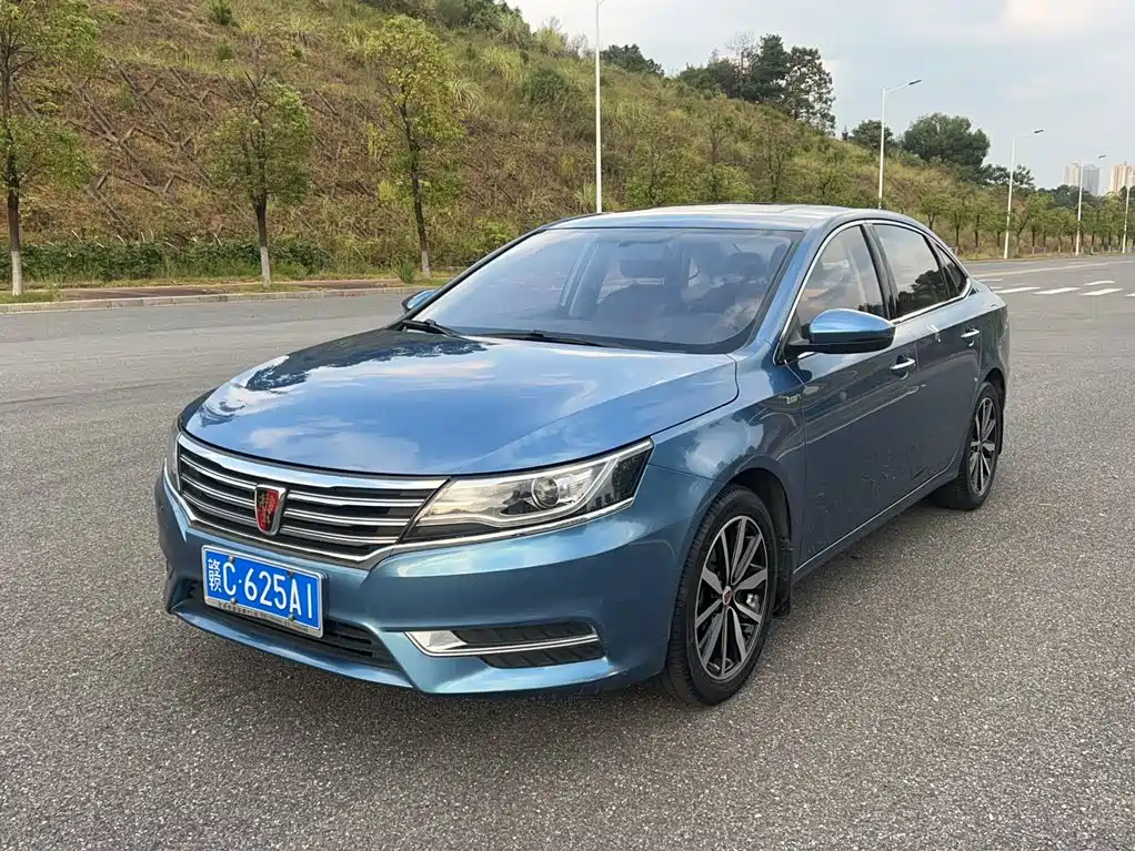 Фото 1 - Roewe i6