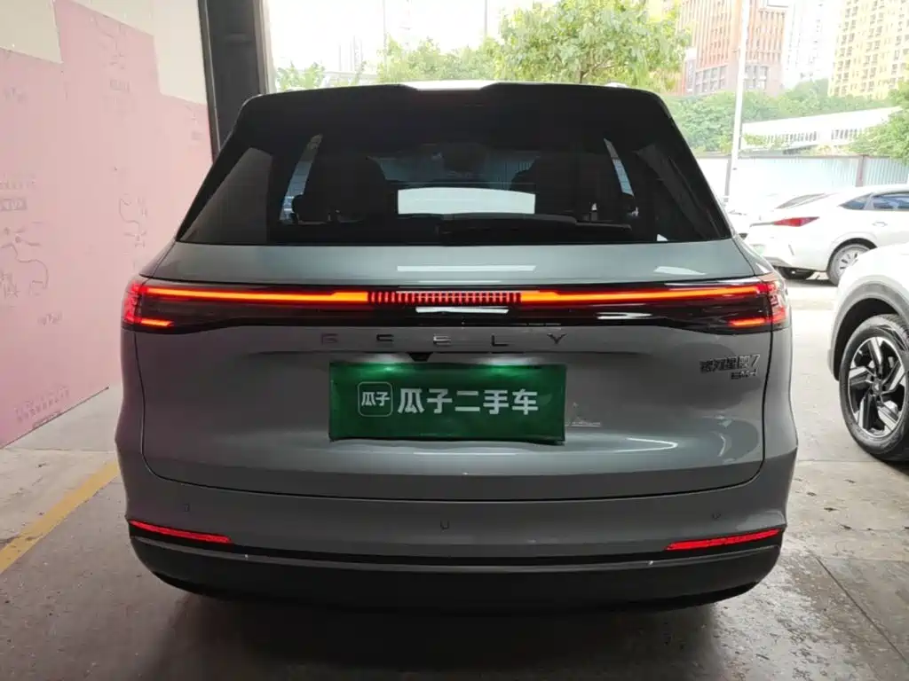Geely Galaxy Galaxy Starship 7 EM-i 2025 2025 120km Navigation Edition