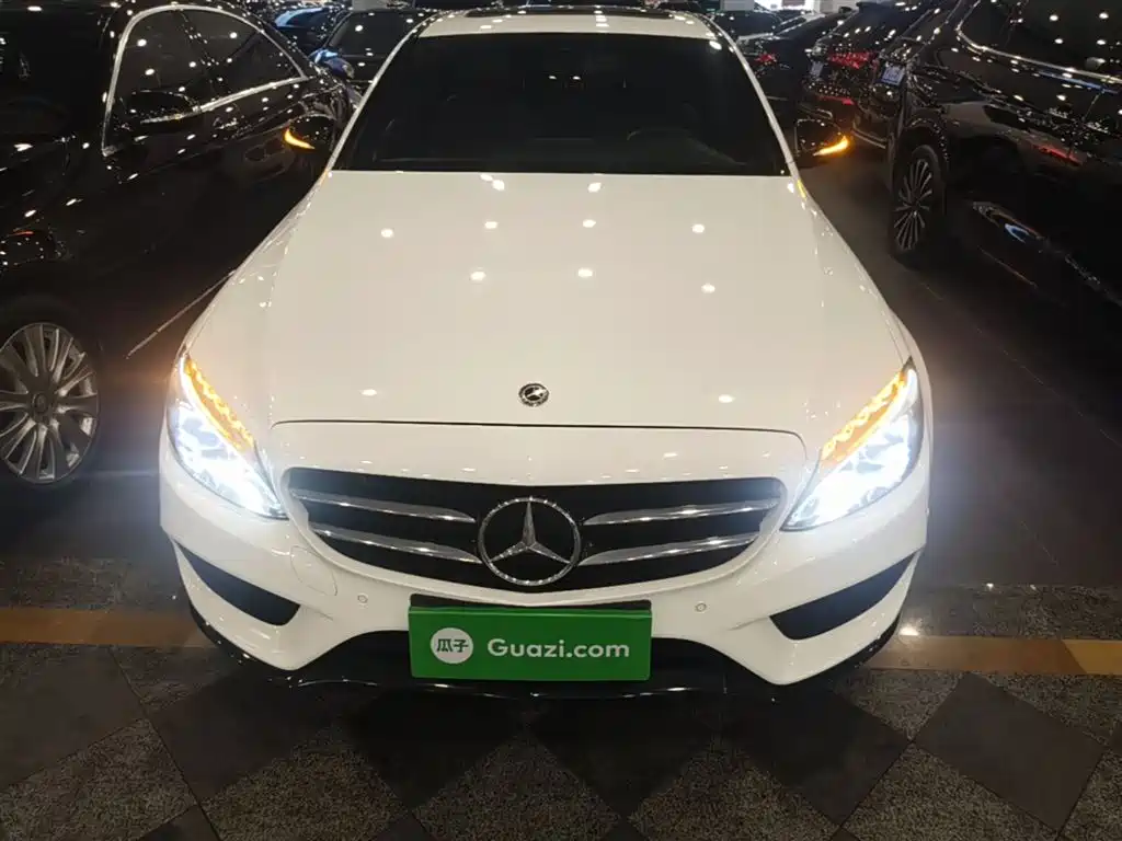Mercedes-Benz C-Class 2017 Facelift C 200 Sport Edition фото 3