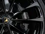 Фото 2 - Lamborghini Urus