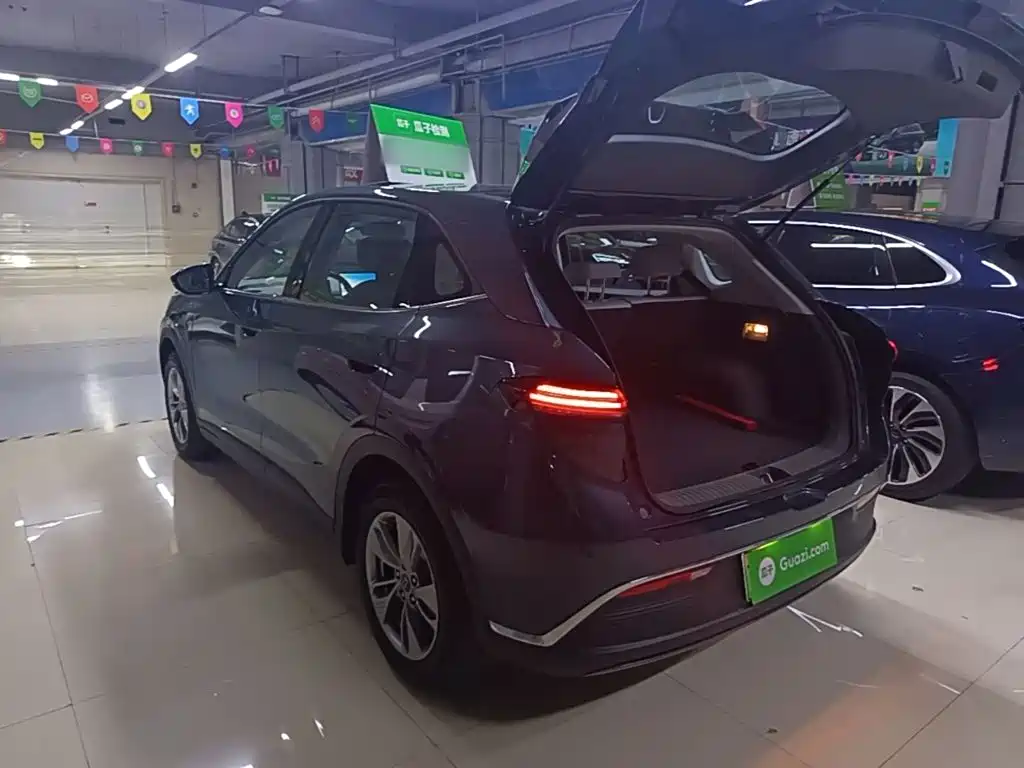 2026 Besturn Yueyi 03