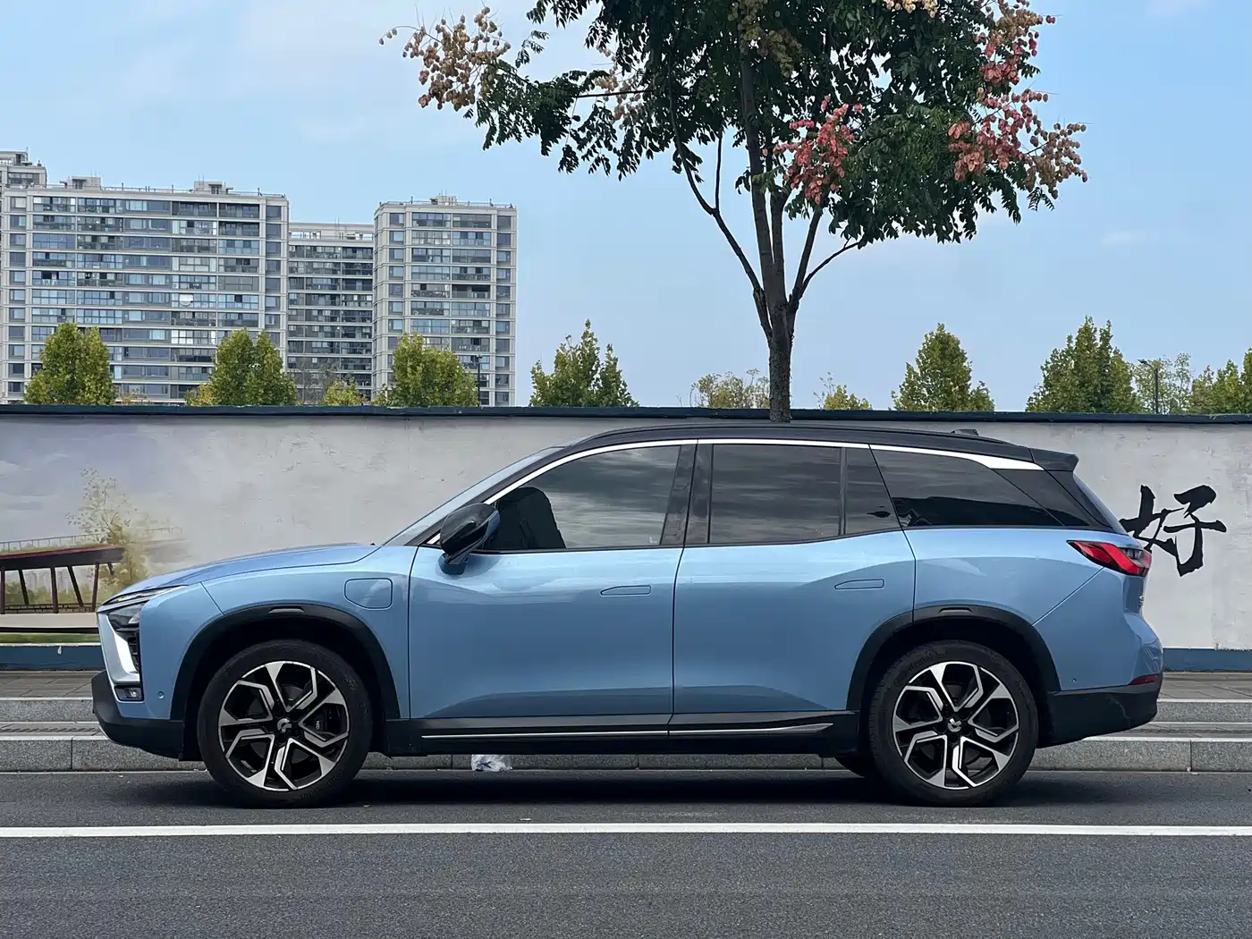 NIO ES8 2018 2018 Founder Edition