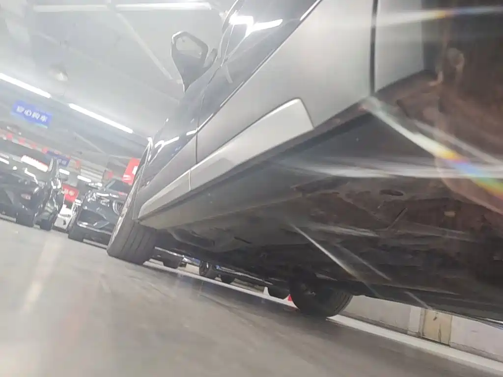 Cadillac XT4 2023 2023 Model Year 28T Two-Wheel Drive Luxury Model